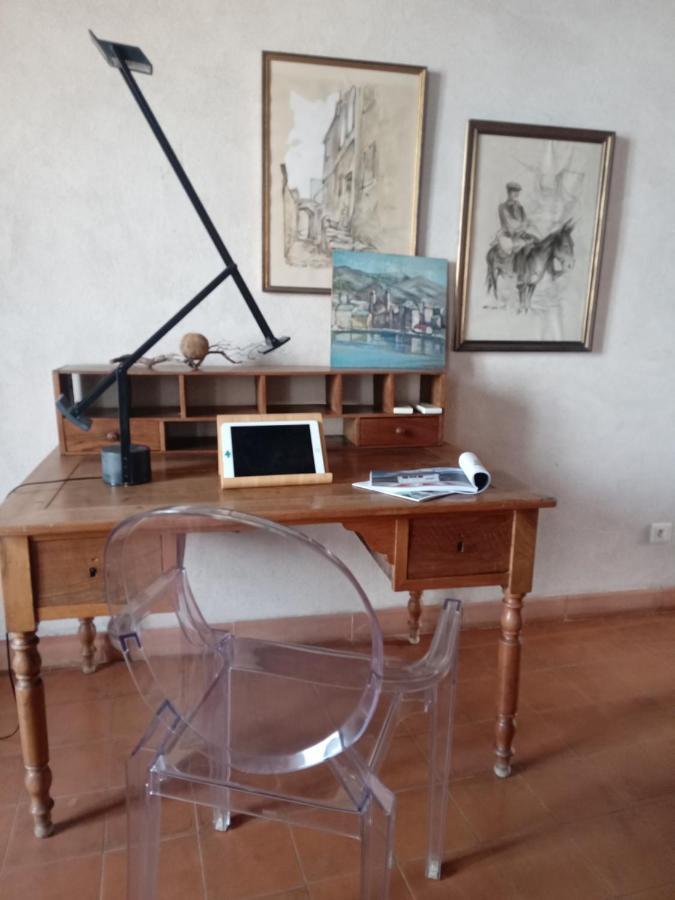 U Castellu Guesthouse アルガジョラ エクステリア 写真